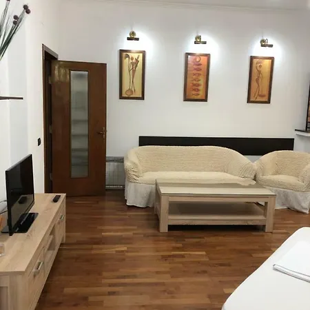 Garsoniera Alexandra Apartment *
